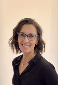 Headshot of Dr. Elizabeth T. Ogiltree